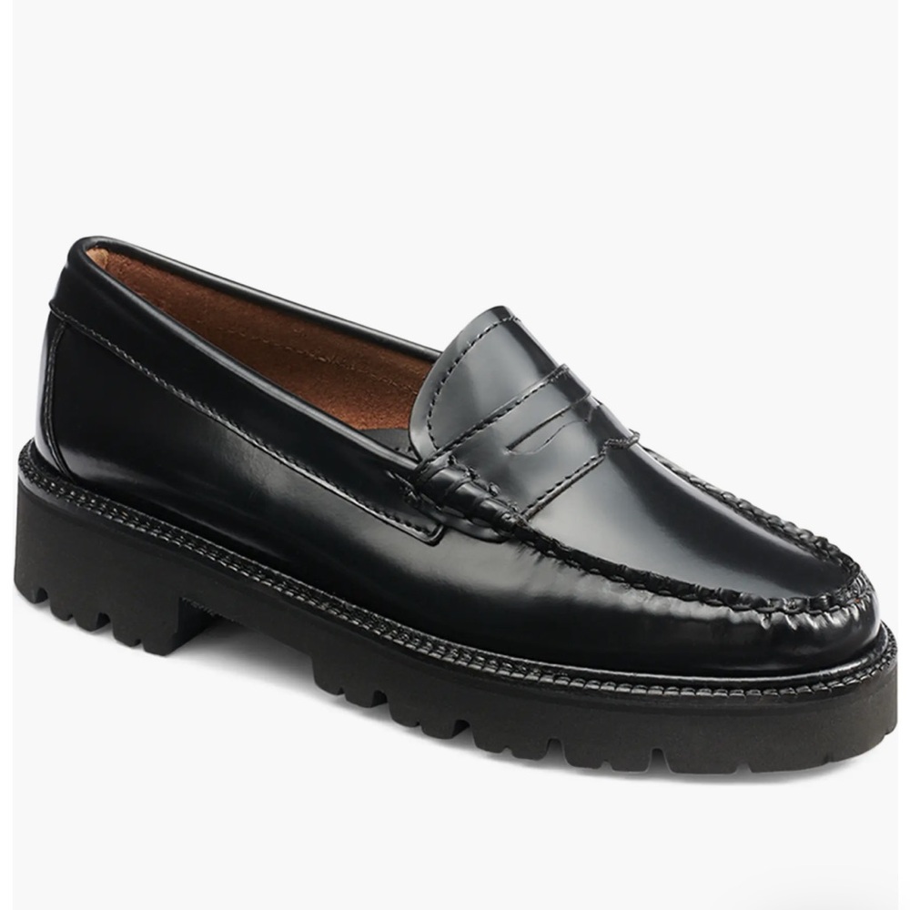 G.H. Bass Weejuns Whitney Lug Sole size 5